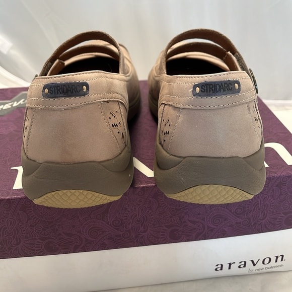 Aravon by New Balance - Picture 6 of 13